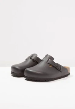 Birkenstock Boston - Chaussons - Black 8 Birkenstock Boston - Chaussons - Black -Birkenstock 04bd22322e3f44de98814968d1648a87