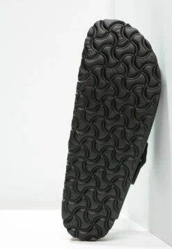 Birkenstock Boston Narrow Fit - Chaussons - Schwarz 16 Birkenstock Boston Narrow Fit - Chaussons - Schwarz -Birkenstock 800567fbf49d48c9a75371c6849c3142