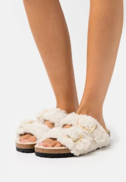 Birkenstock Arizona Big Buckle Rivet Logo Regular Fit - Chaussons - Eggshell