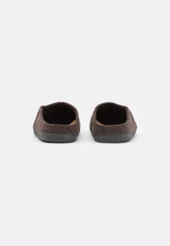 Birkenstock Zermatt Rivet - Chaussons - Mocha 8 Birkenstock Zermatt Rivet - Chaussons - Mocha -Birkenstock b239aef08c3042aaa9f1d63aa8c5812a scaled