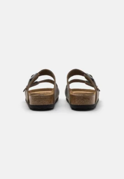 Birkenstock Arizona Unisex - Chaussons - Faded Khaki -Birkenstock cb3e0ff3badf49b79bc010a8971efa7b scaled