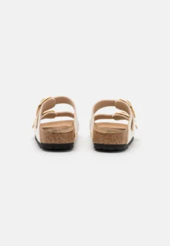 Birkenstock Arizona - Chaussons - Eggshell 9 Birkenstock Arizona - Chaussons - Eggshell -Birkenstock e57d18e284b04cd1ac240426a87db492 scaled